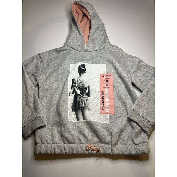 Zara Kids Ballerina Sweatshirt Girls Size 9 Ballerina Print On Front - Picture 1 of 7